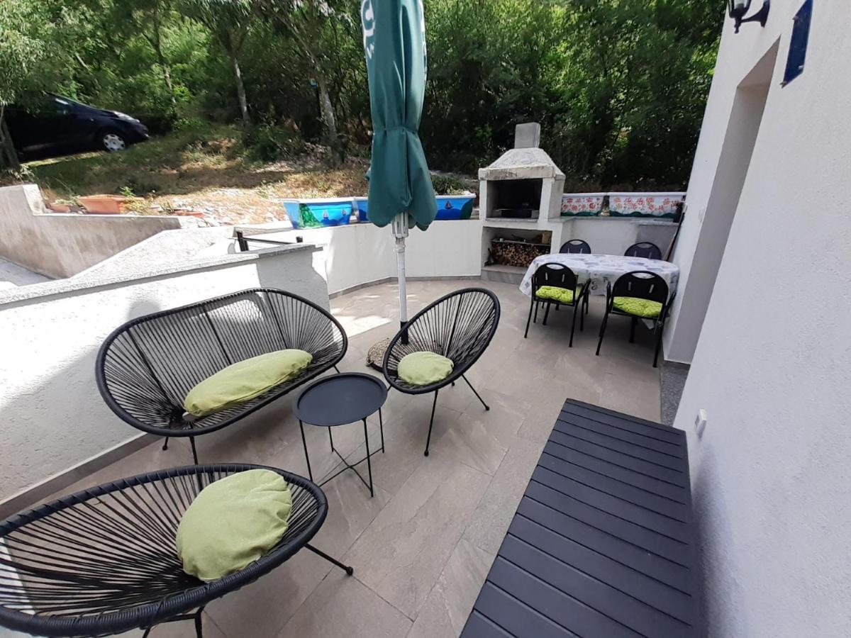 Apartman Sunset Plomin Eksteriør billede